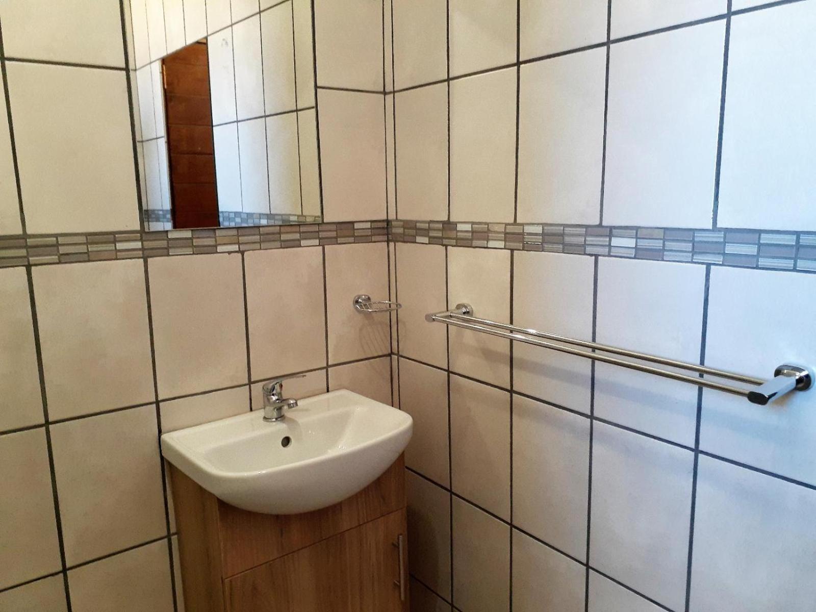 Eden Chalets Windhoek Zimmer foto