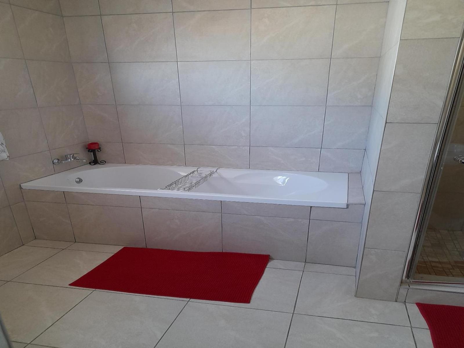 Eden Chalets Windhoek Zimmer foto