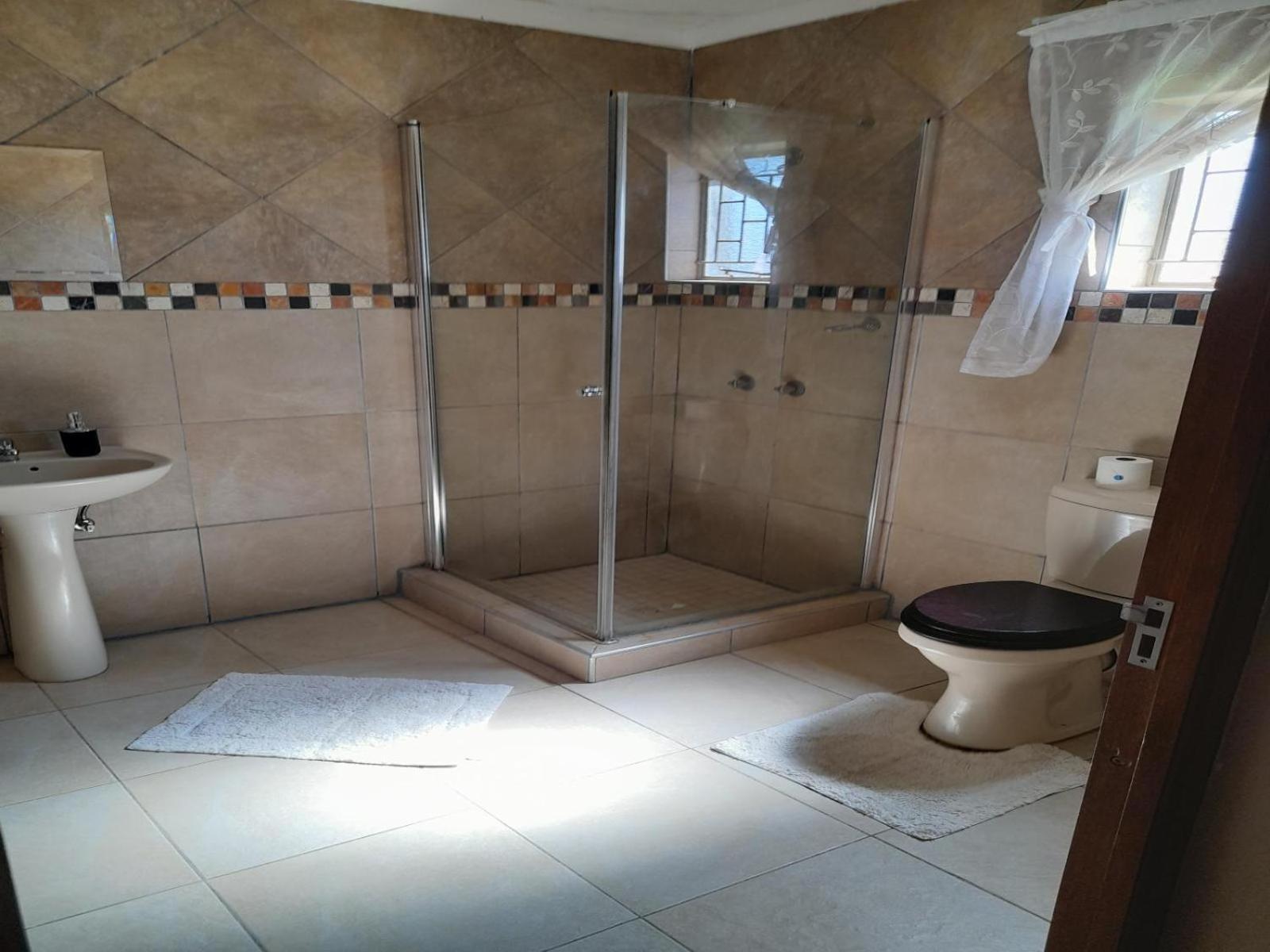 Eden Chalets Windhoek Zimmer foto